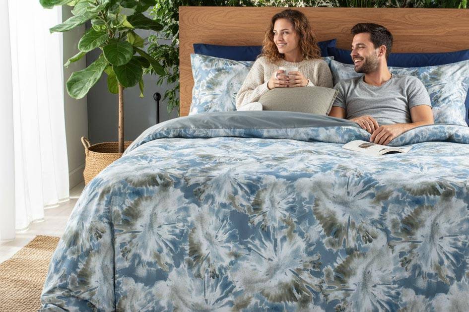 letto con copripiumino letto con copripiumino